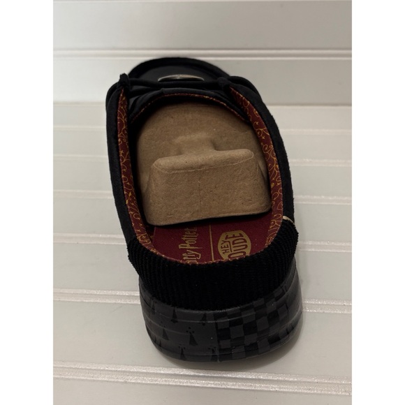 HEY DUDE X HARRY POTTER Hogwarts Wally Hufflepuff Loafer Shoes Mens Size 11 NEW main image 6